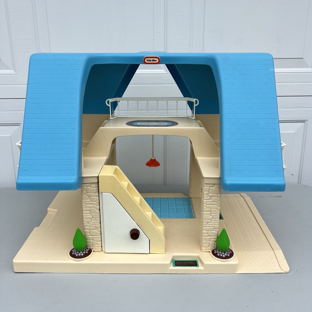 Little Tikes Blue Roof 2 Story Doll House Vintage 1989